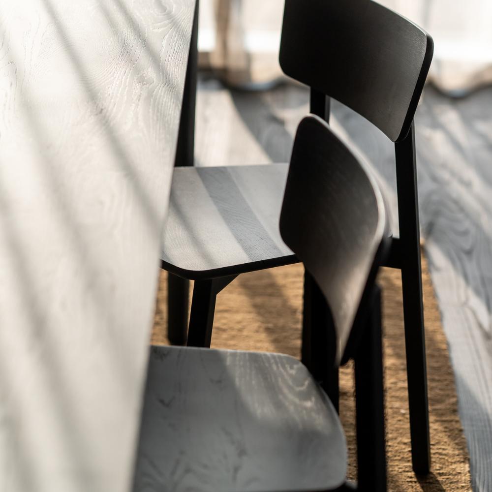 Ethnicraft Casale Dining Chair – Sleek Oak Dining Chair with Slim Angled Legs