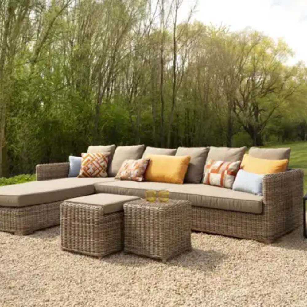 Flamant Hills Garden Pouf
