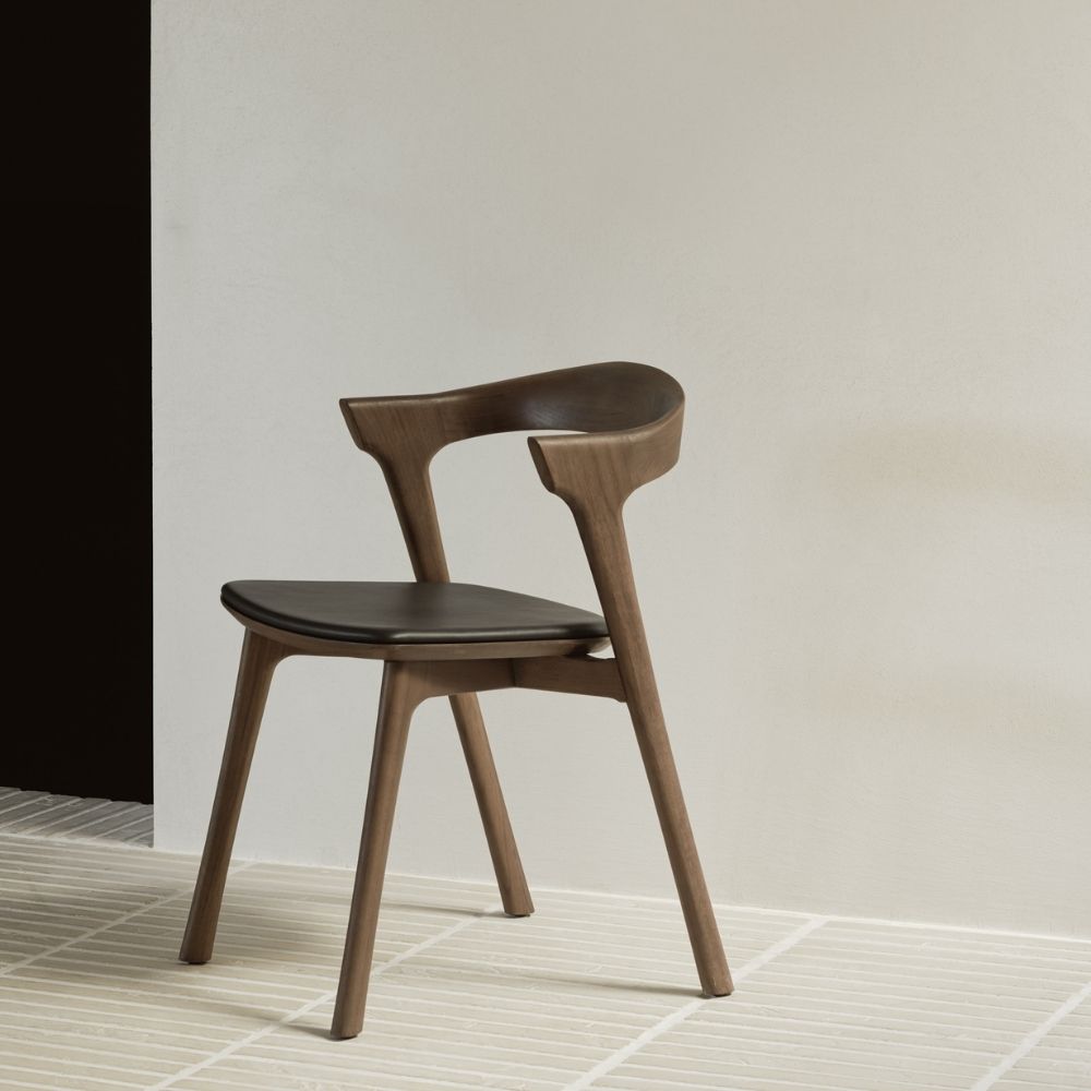 Ethnicraft Bok Dining Chair Cushioned – Upholstered Oak Dining Chair with Iconic Curved Backrest