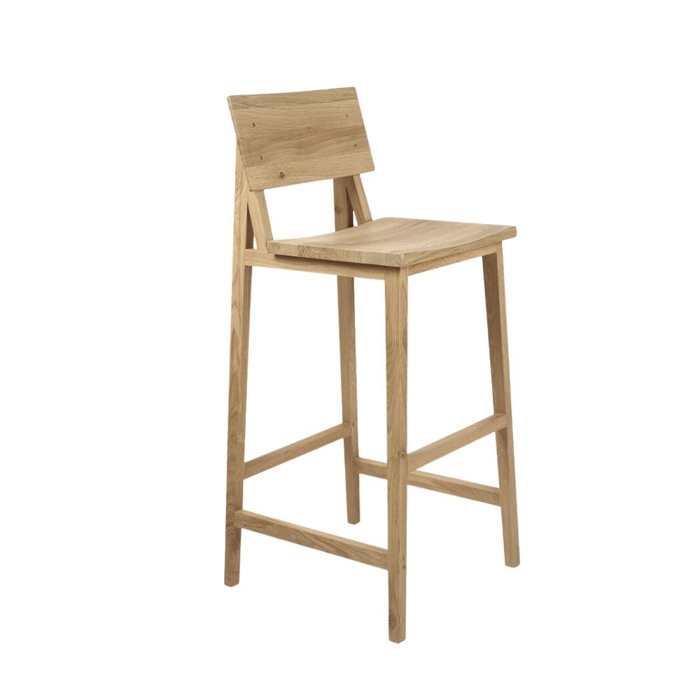 Ethnicraft N4 Bar Stool Oak – Oak Bar Stool with Slim Profile & Curved Ergonomic Seat